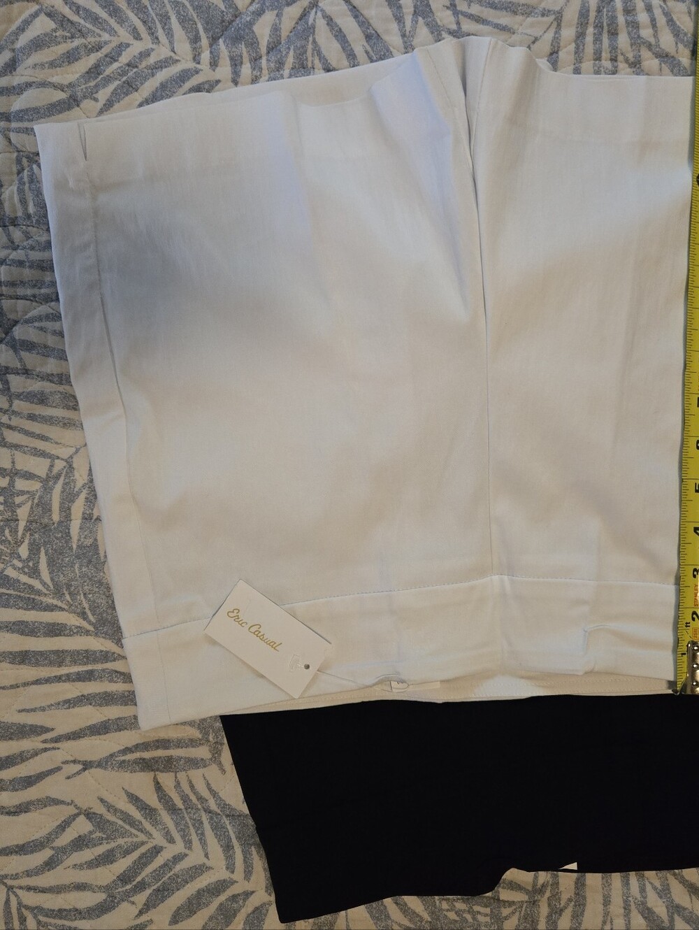 Bundle 2 Pairs Eric Casual Classic Women's Pull-On Shorts — White and Black - Picture 11 of 15